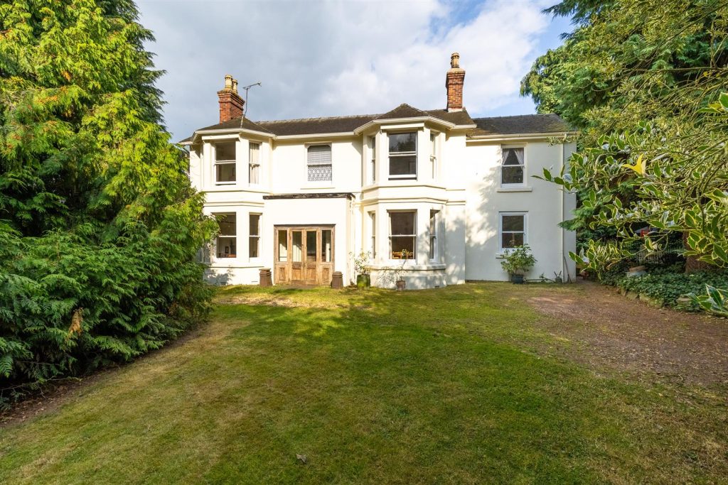 Beech House, Woore Road, Audlem, CW3