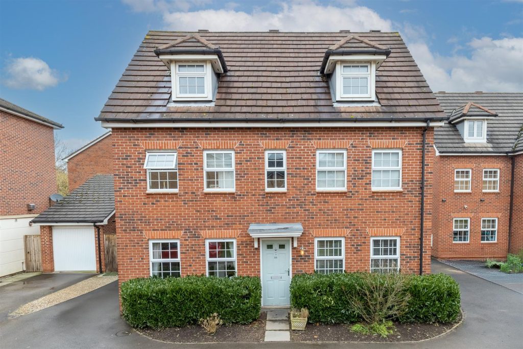 Horton Way, Stapeley, CW5