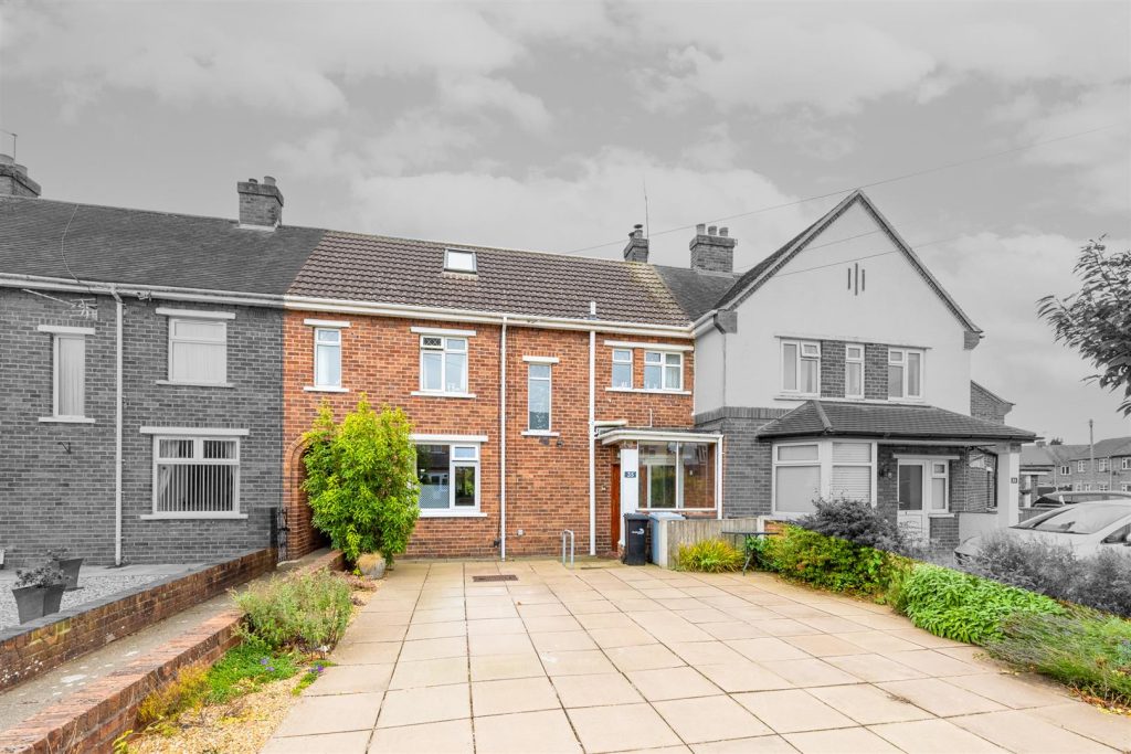 Weaver Road, Nantwich, CW5