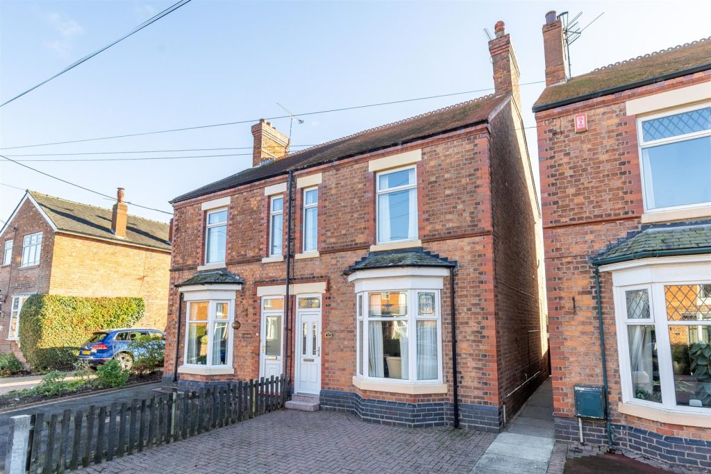Moorfields, Willaston, CW5