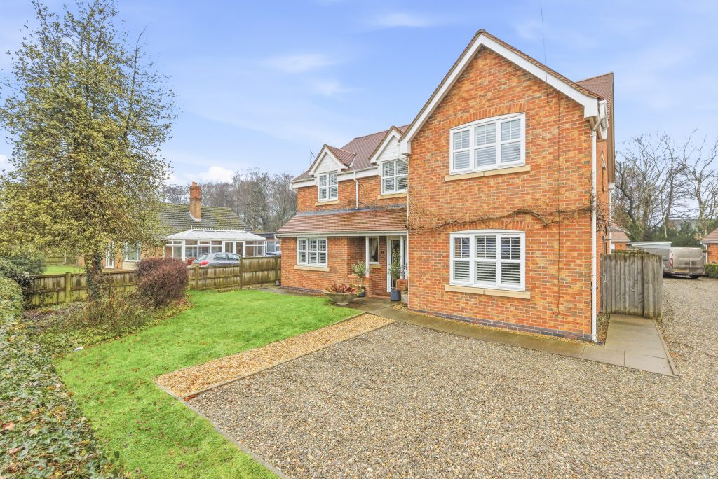 Plantation Close, Aston, CW5