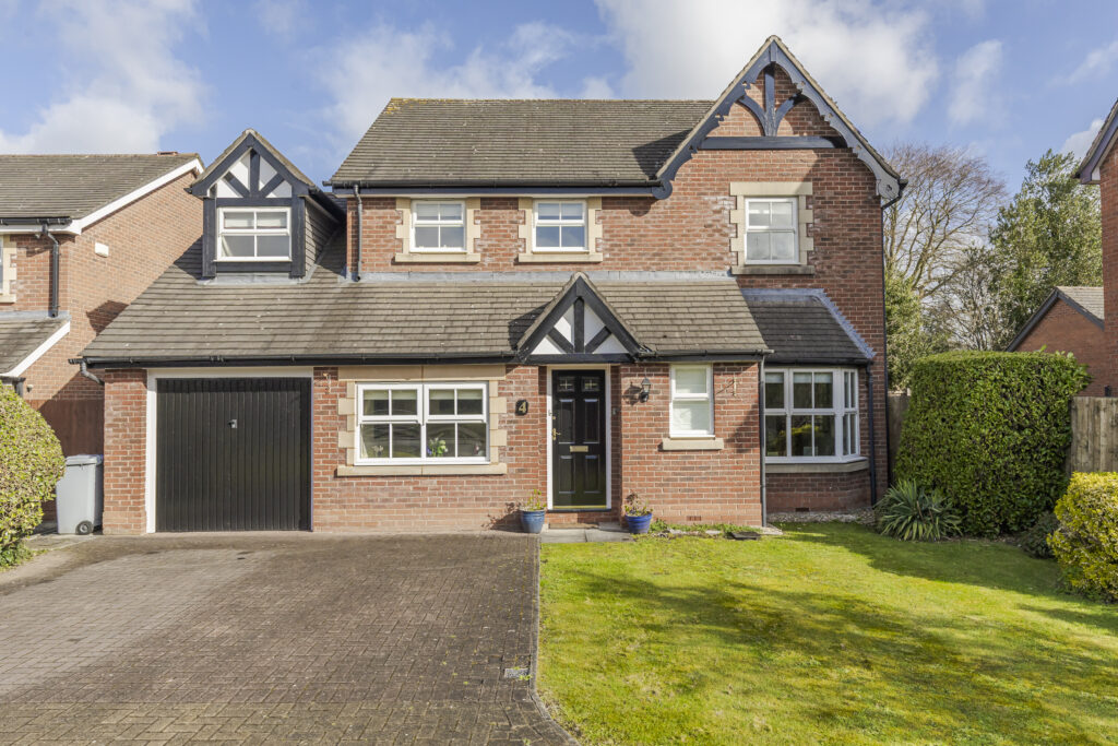Edmund Wright Way, Nantwich, CW5
