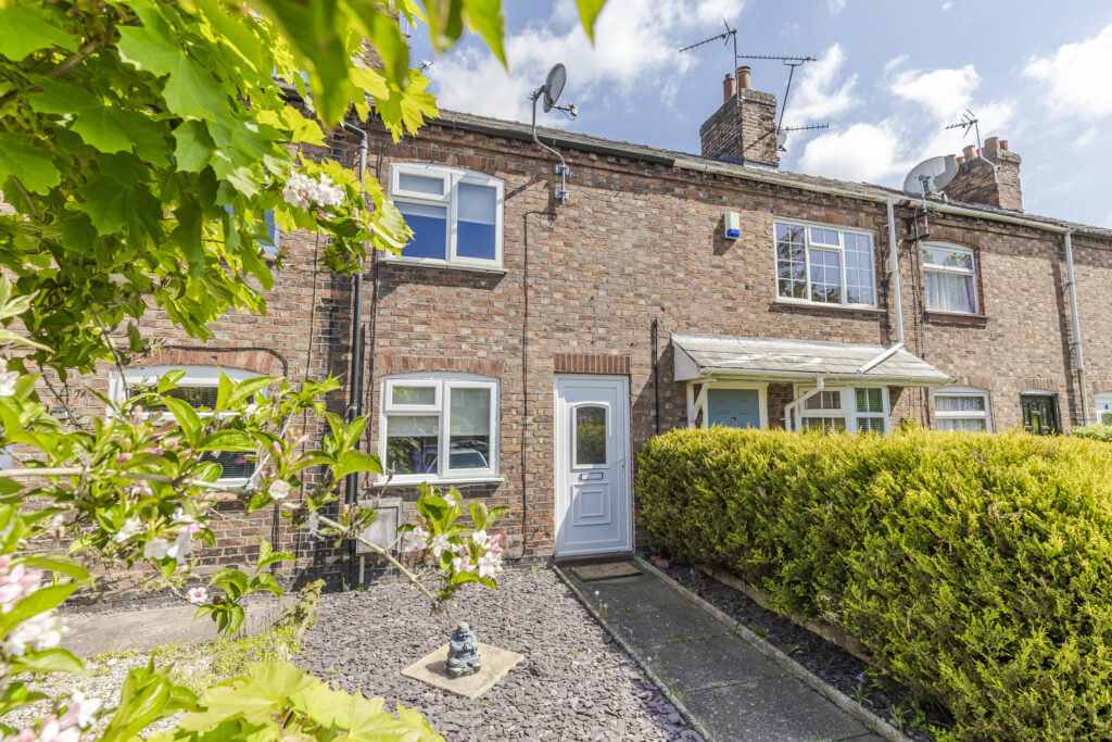 Heath Bank Cottages, Birchin Lane, Nantwich, CW5