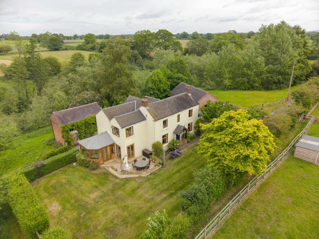 Willow Farm, Bunsley Bank, Audlem, CW3
