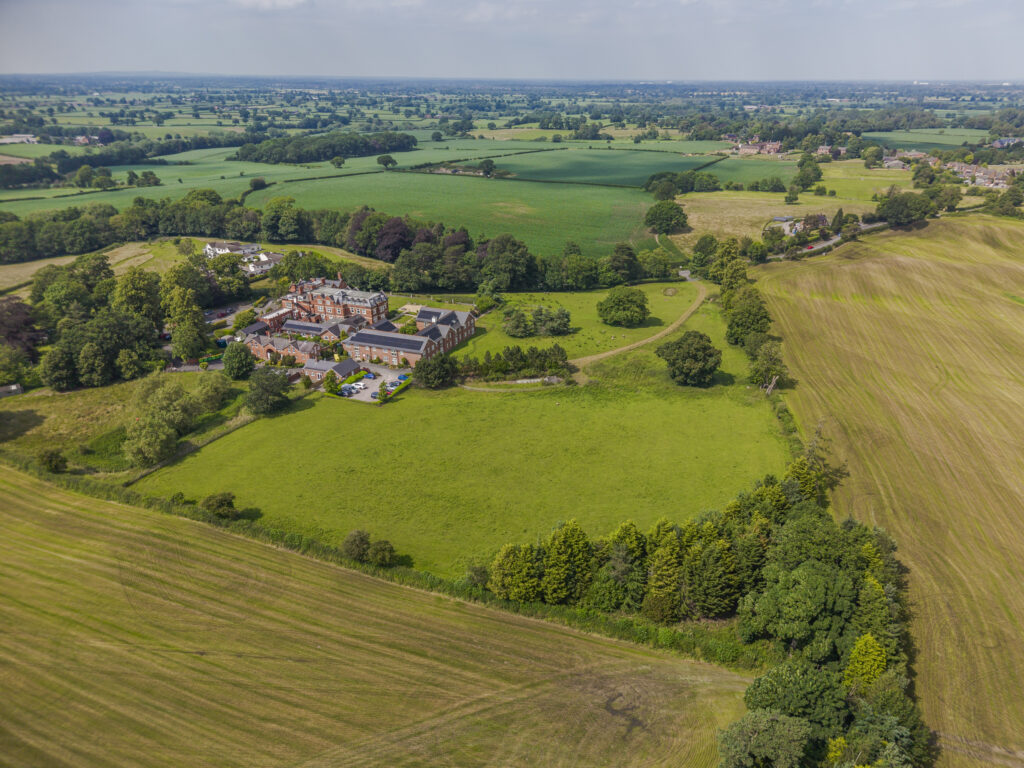 The Coach House, 1 & 2 Jukes Cottages and Land (about 8.6 acres), Audlem Road, Corbrook, Audlem, CW3
