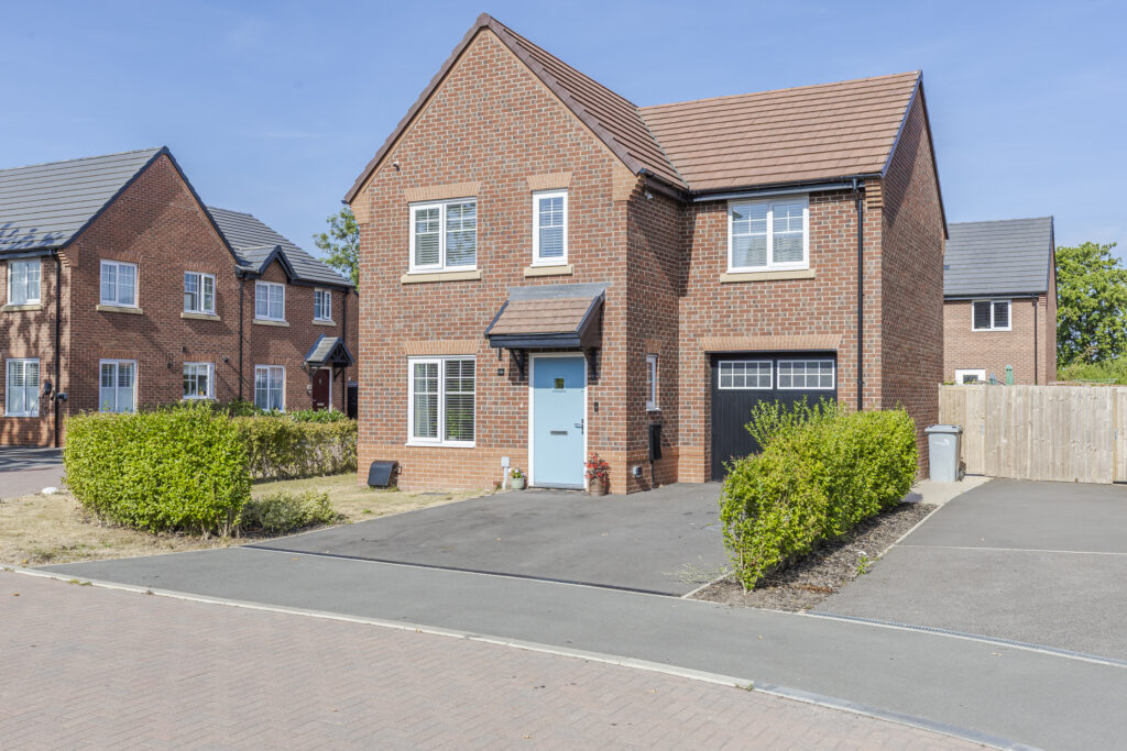 Michael Ernerley Road, Henhull, CW5