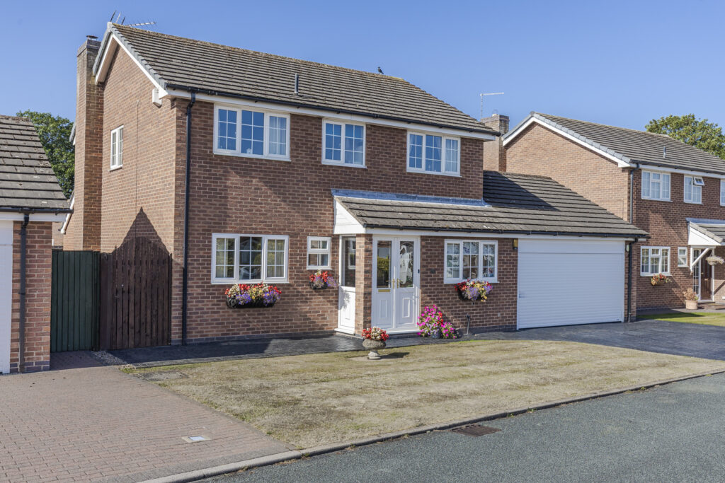 Oak Tree Gate, Audlem, CW3